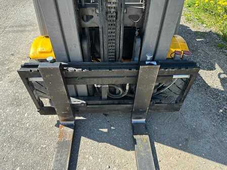Carrelli elettrici 3 ruote 2018  Jungheinrich EFG 220 - 500DZ (6)