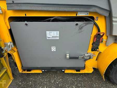 Carrelli elettrici 4 ruote 2021  Jungheinrich EFG S40 - 330ZT (10)
