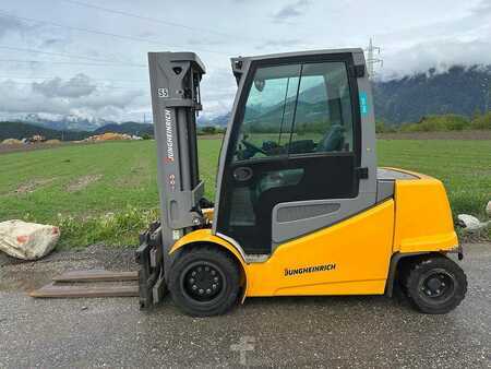 Carrelli elettrici 4 ruote 2021  Jungheinrich EFG S40 - 330ZT (2)