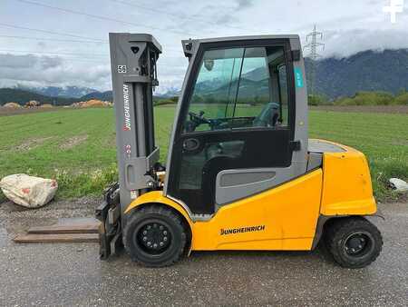 Elektromos 4 kerekű 2021  Jungheinrich EFG S40 - 330ZT (2)