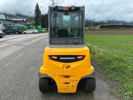 Elektromos 4 kerekű 2021  Jungheinrich EFG S40 - 330ZT (3)