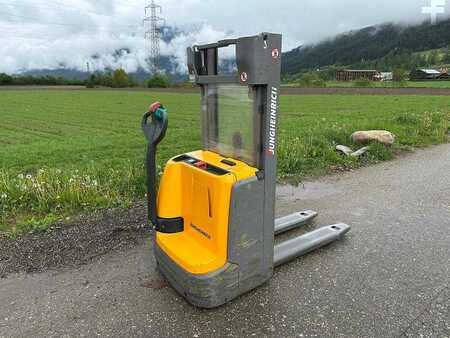 Apilador eléctrico 2017  Jungheinrich EJC 110i - 250ZZ (1)