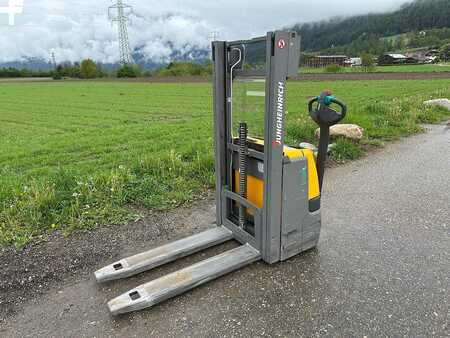 Hochhubwagen 2017  Jungheinrich EJC 110i - 250ZZ (4)