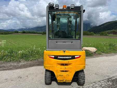 Chariots électriques à 4 roues 2017  Jungheinrich EFG 316 - 300ZT (3)
