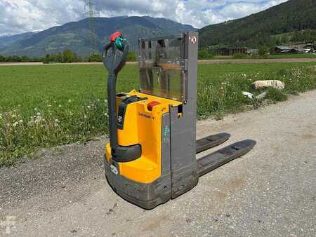 Ruční vysokozdvižný vozík 2017  Jungheinrich EJD 118i - 166ZT (1)