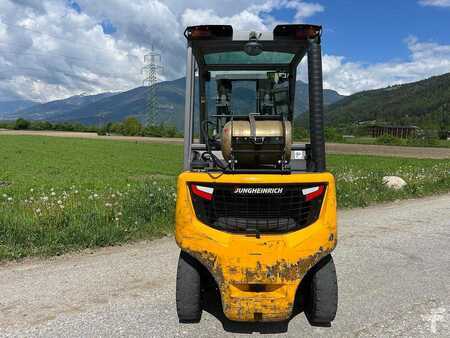 Gázüzemű targoncák 2018  Jungheinrich TFG 425s - 470DZ (3)