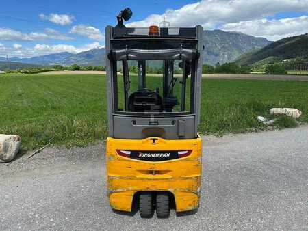 Carrelli elettrici 3 ruote 2021  Jungheinrich EFG 216k - 464DZ (3)