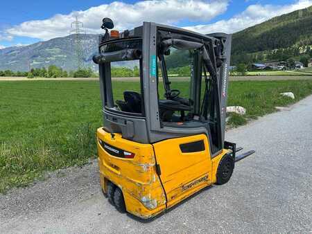 Carrelli elettrici 3 ruote 2021  Jungheinrich EFG 216k - 464DZ (4)