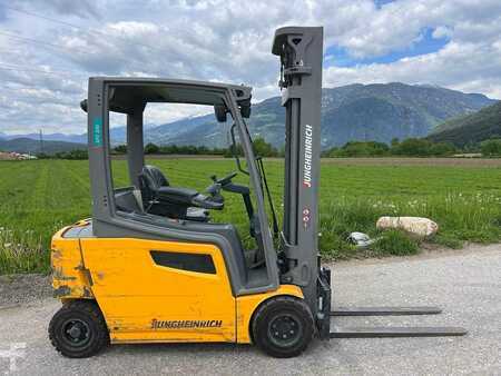 Carrelli elettrici 4 ruote 2020  Jungheinrich EFG 320 - 550DZ (5)