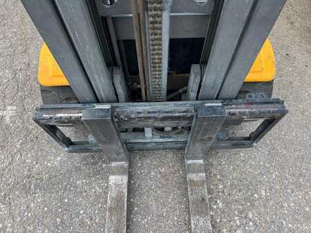 Carrelli elettrici 4 ruote 2020  Jungheinrich EFG 320 - 550DZ (6)