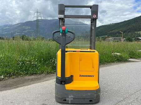 Stoccatori 2018  Jungheinrich EJC 216 - 260ZT (3)