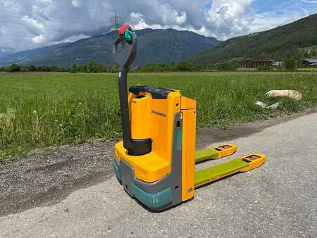 Elektrische palletwagens 2023  Jungheinrich EJE 116i (1)
