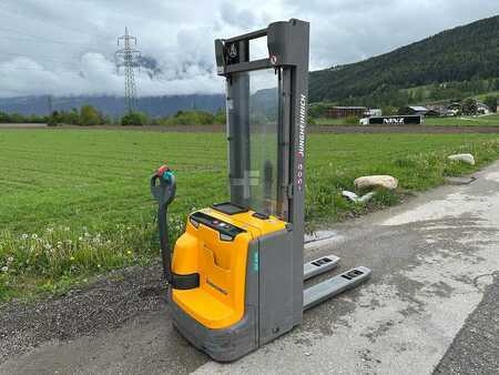 Stoccatori 2020  Jungheinrich EJC 214z - 535DZ (1)