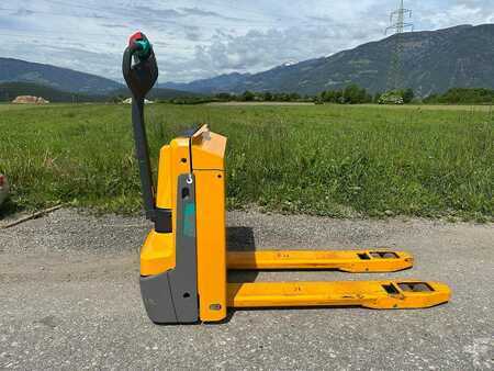 Niederhubwagen 2023  Jungheinrich EJE 116i (2)
