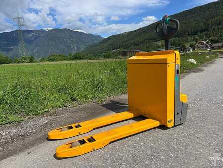 Niederhubwagen 2023  Jungheinrich EJE 116i (4)