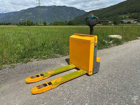 Niederhubwagen 2023  Jungheinrich EJE 116i (4)