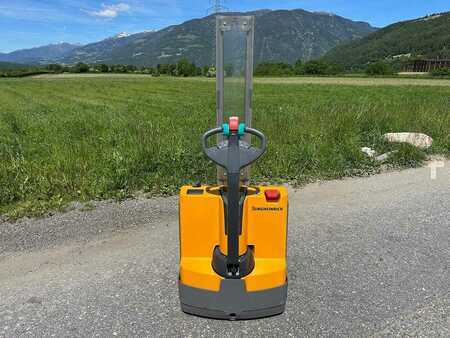 Ruční vysokozdvižný vozík 2018  Jungheinrich EMD 115i - 1520mm (3)