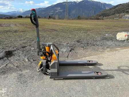 Transpallet elettrici 2021  Jungheinrich AME 13 (2)