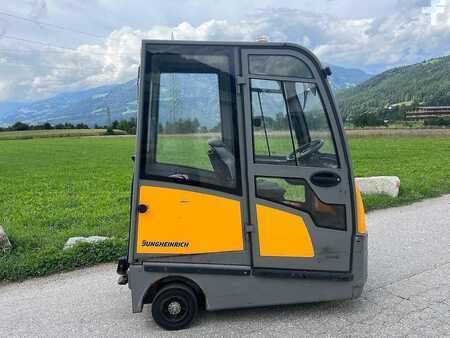 Schlepper 2018  Jungheinrich EZS 590 (5)