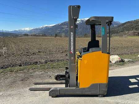 Schubmaststapler 2017  Jungheinrich ETV 112 - 590DZ (2)