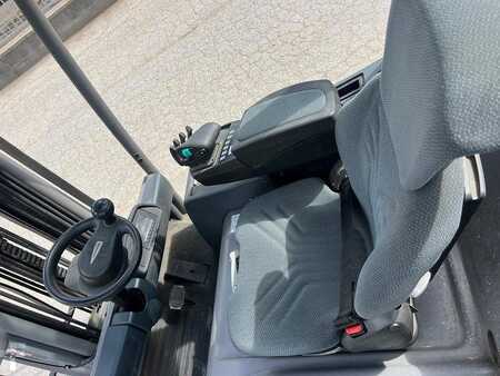 Carrelli elettrici 3 ruote 2017  Jungheinrich EFG 216ki - 500DZ (7)