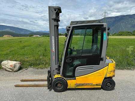 Electric - 4 wheels 2020  Jungheinrich EFG 318 - 400ZT (2)
