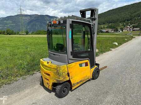Electric - 4 wheels 2020  Jungheinrich EFG 318 - 400ZT (4)