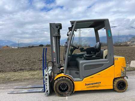 Elektryczne 4-kołowe 2019  Jungheinrich EFG S30 - 470DZ (2)
