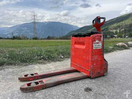 Niederhubwagen 2015  Linde T18 (4)