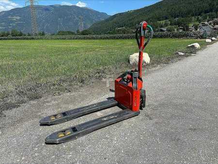 Transpallet elettrici 2019  Linde MT12 (4)