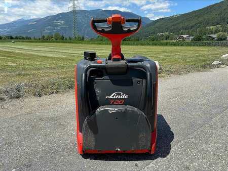 Stoccatori uomo a piedi 2020  Linde T20AP (3)