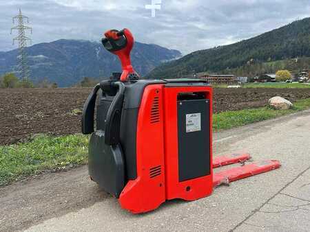 Stoccatori uomo a piedi 2020  Linde T20 AP (1)
