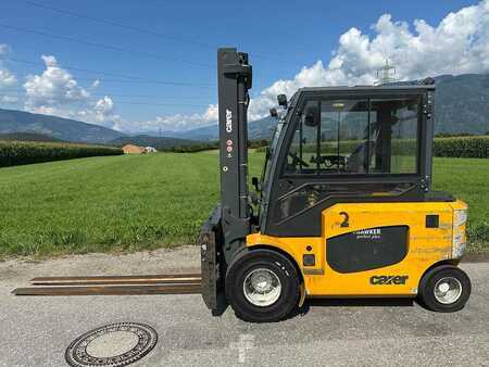 Elektro čtyřkolový VZV 2019  Carer R60H - 4000mm (2)