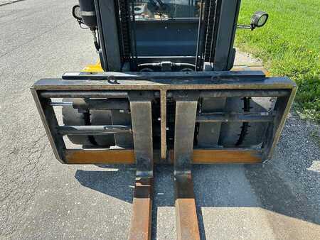 Elektro čtyřkolový VZV 2019  Carer R60H - 4000mm (6)