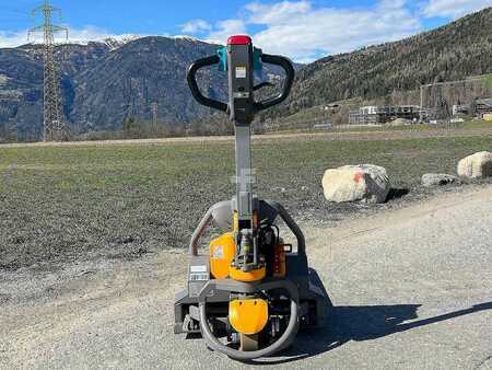 Nízkozdvižný vozík 2021  Jungheinrich AME 13 (3)