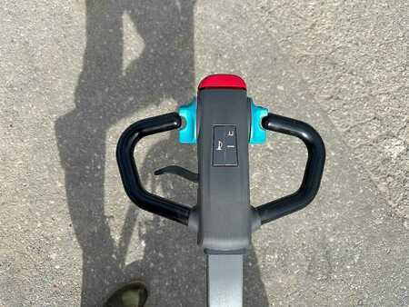 Nízkozdvižný vozík 2021  Jungheinrich AME 13 (6)