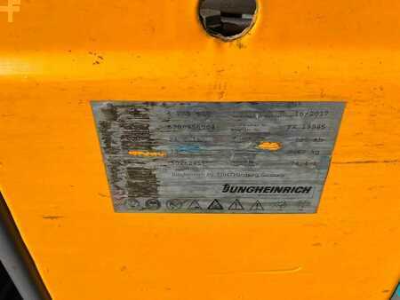 VZV s plošinou pro řidiče 2020  Jungheinrich ECE 220 (9)