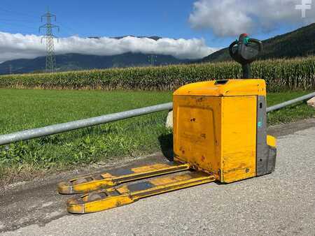 Lavansiirtovaunu 2021  Jungheinrich EJE 225 (4)