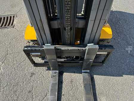 Carrelli elettrici 3 ruote 2019  Jungheinrich EFG 110k - 500DZ (6)