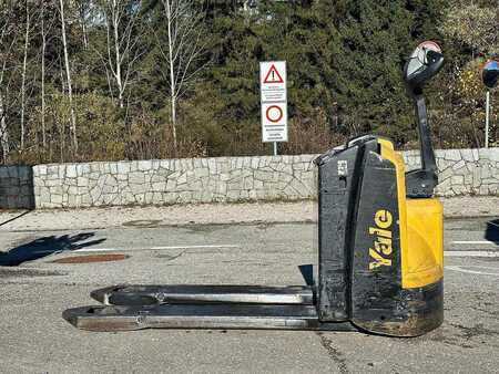 Nízkozdvižný vozík 2021  Yale MP18 (5)