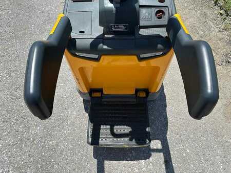 Stoccatori uomo a piedi 2018  Jungheinrich ERE 125i (6)