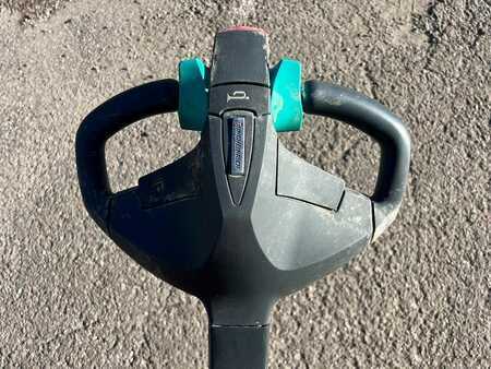 Stacker pedestre 2016  Jungheinrich EJC 212 - 430DZ (6)