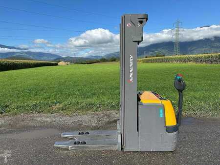 Stoccatori 2020  Jungheinrich EJC 230 - 462DZ (5)