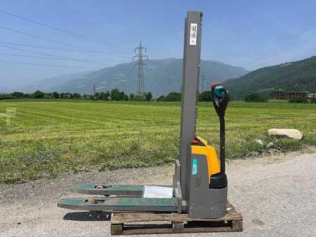 Stoccatori 2022  Jungheinrich EJC M10 - 154E (5)