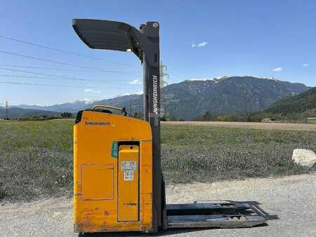 Stoccatori 2018  Jungheinrich ESC 216z - 525DZ (2)