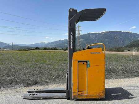 Stoccatori 2018  Jungheinrich ESC 216z - 525DZ (5)