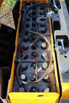 Schlepper 2017  Jungheinrich EZS 350 (9)