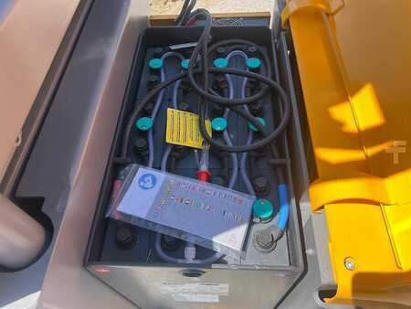 Vertikální vychystávací vozík 2016  Jungheinrich EKS 110 L - 280ZZ (8)