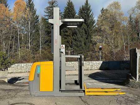 Horizontální vychystávací vozík 2020  Jungheinrich EKS 110 - 190E (2)