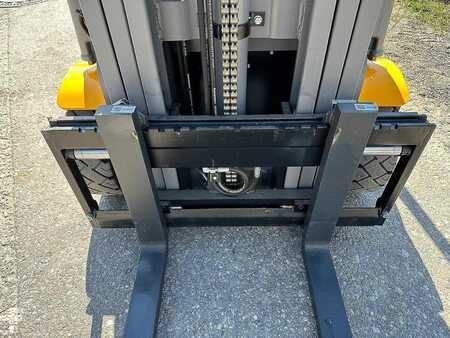 3-wiel elektrische heftrucks 2022  Jungheinrich EFG 110k - 500DZ (6)